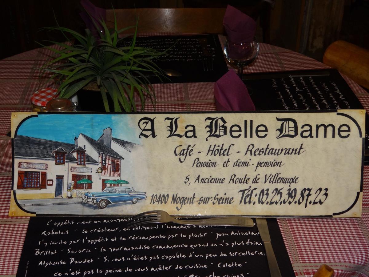 A La Belle Dame Hotel Нужон-сюр-Сен Екстериор снимка